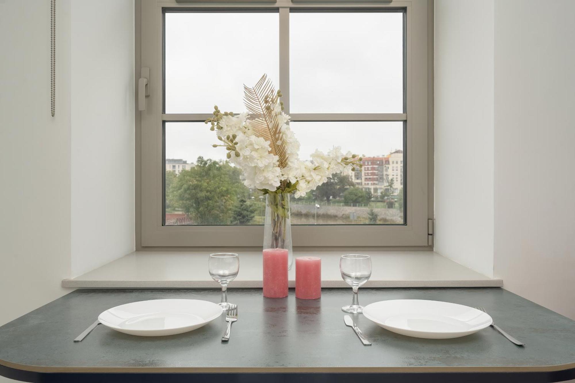 Eleganckie Studia Wyspa Slodowa By Noclegi Renters Breslavia Esterno foto